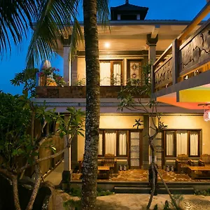 Bulan Bali , Ubud Indonésie